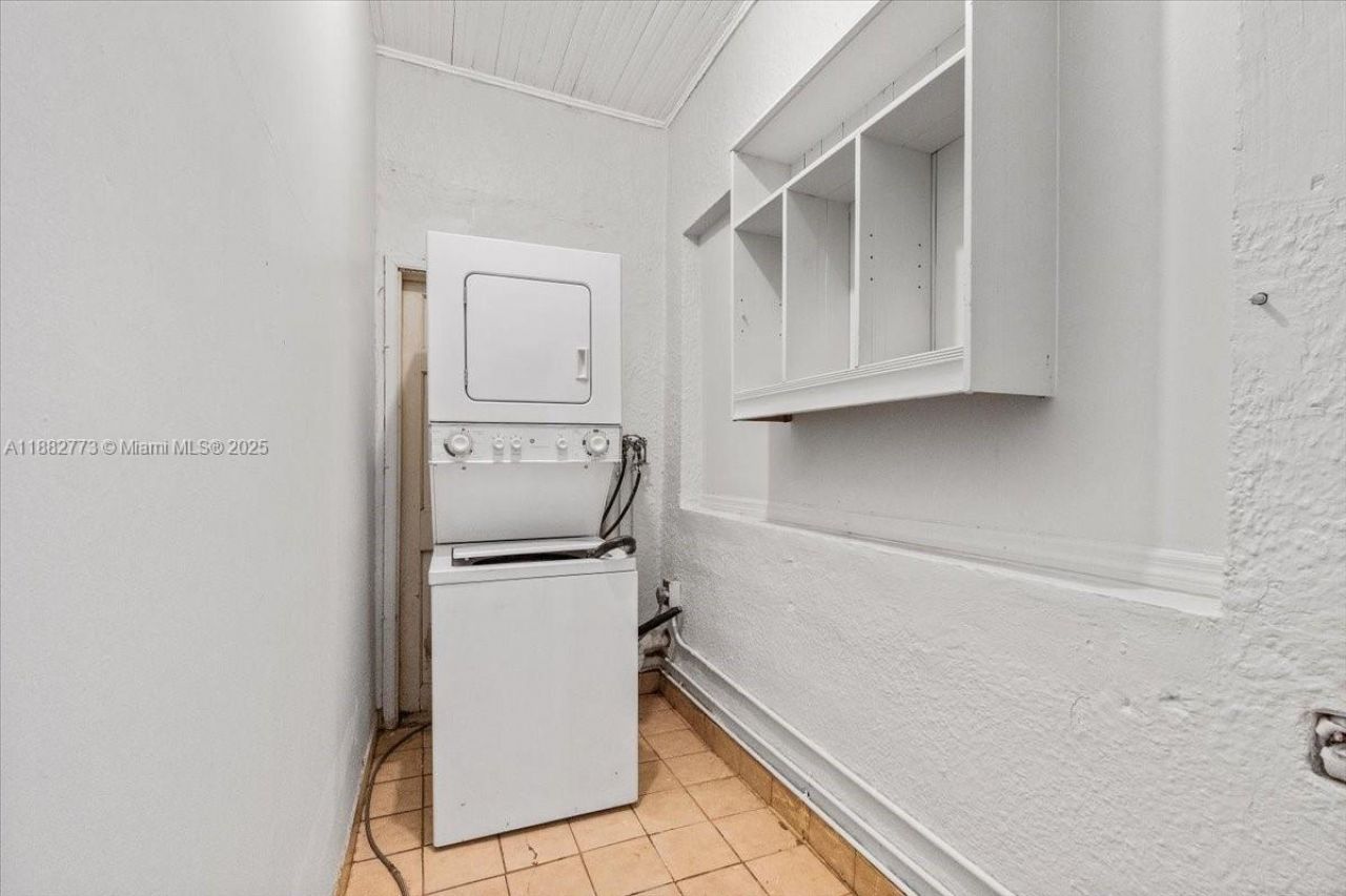 34 SW 18th Rd, Miami, FL 33129 Photo