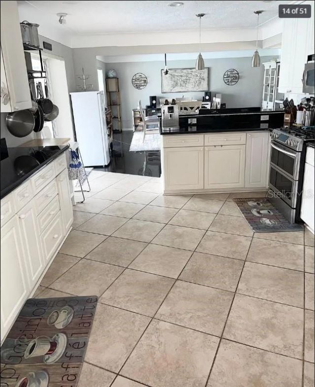 2001 Hawaii Avenue Ne, Saint Petersburg, FL 33703 Photo
