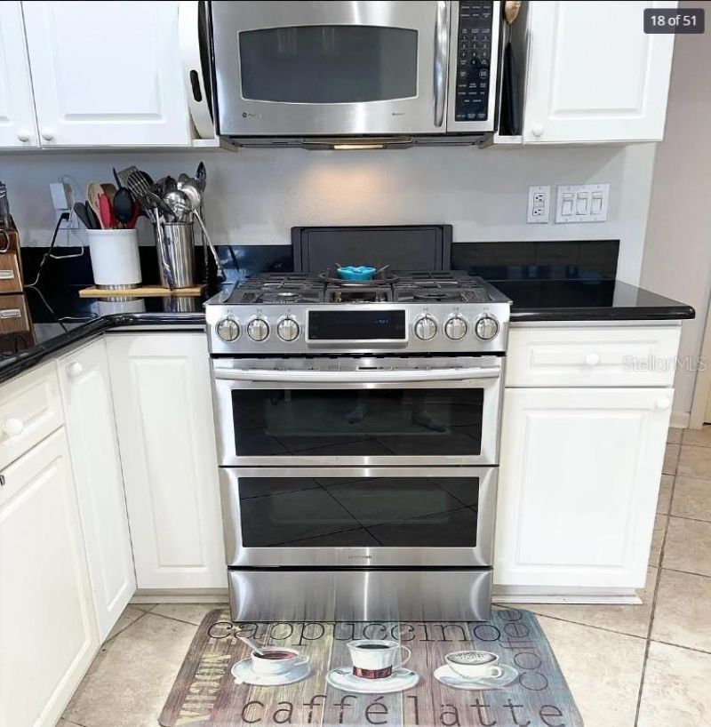 2001 Hawaii Avenue Ne, Saint Petersburg, FL 33703 Photo