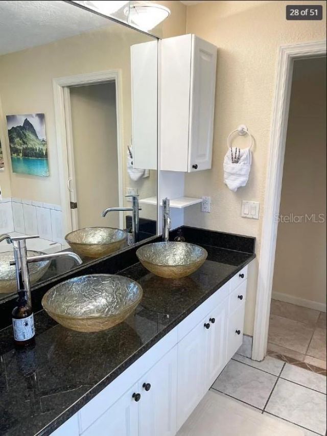 2001 Hawaii Avenue Ne, Saint Petersburg, FL 33703 Photo