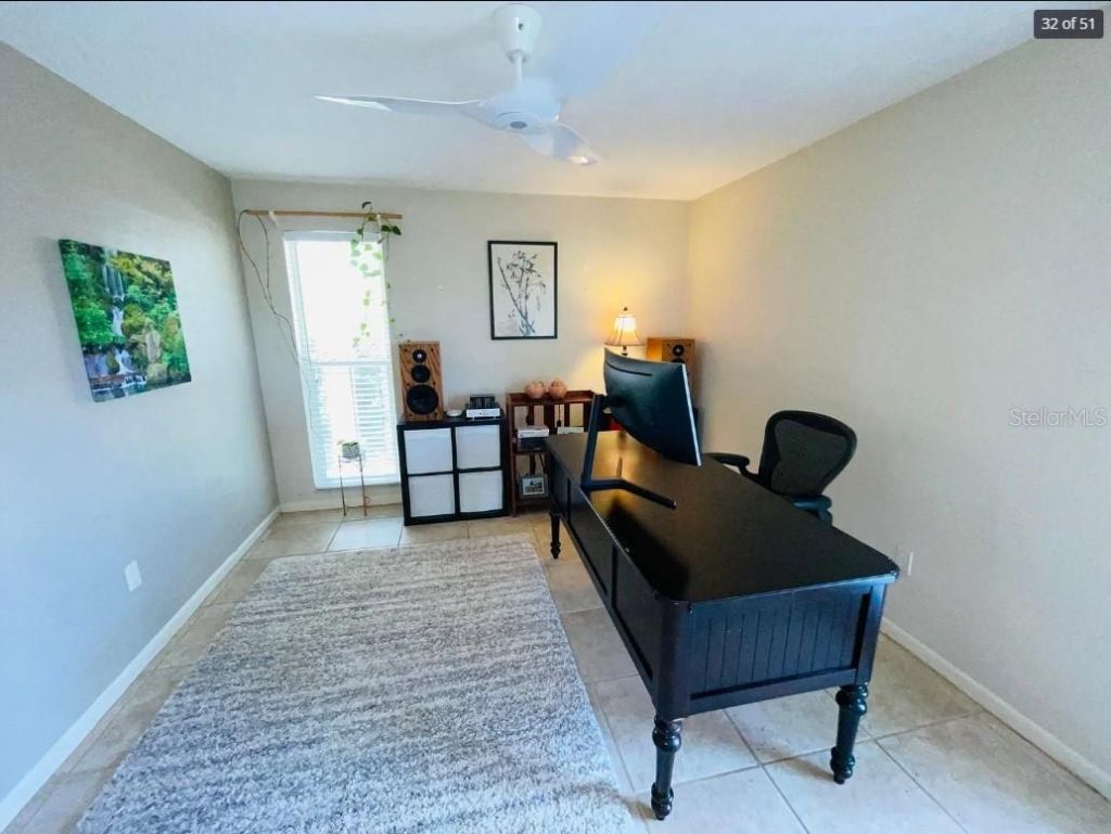 2001 Hawaii Avenue Ne, Saint Petersburg, FL 33703 Photo