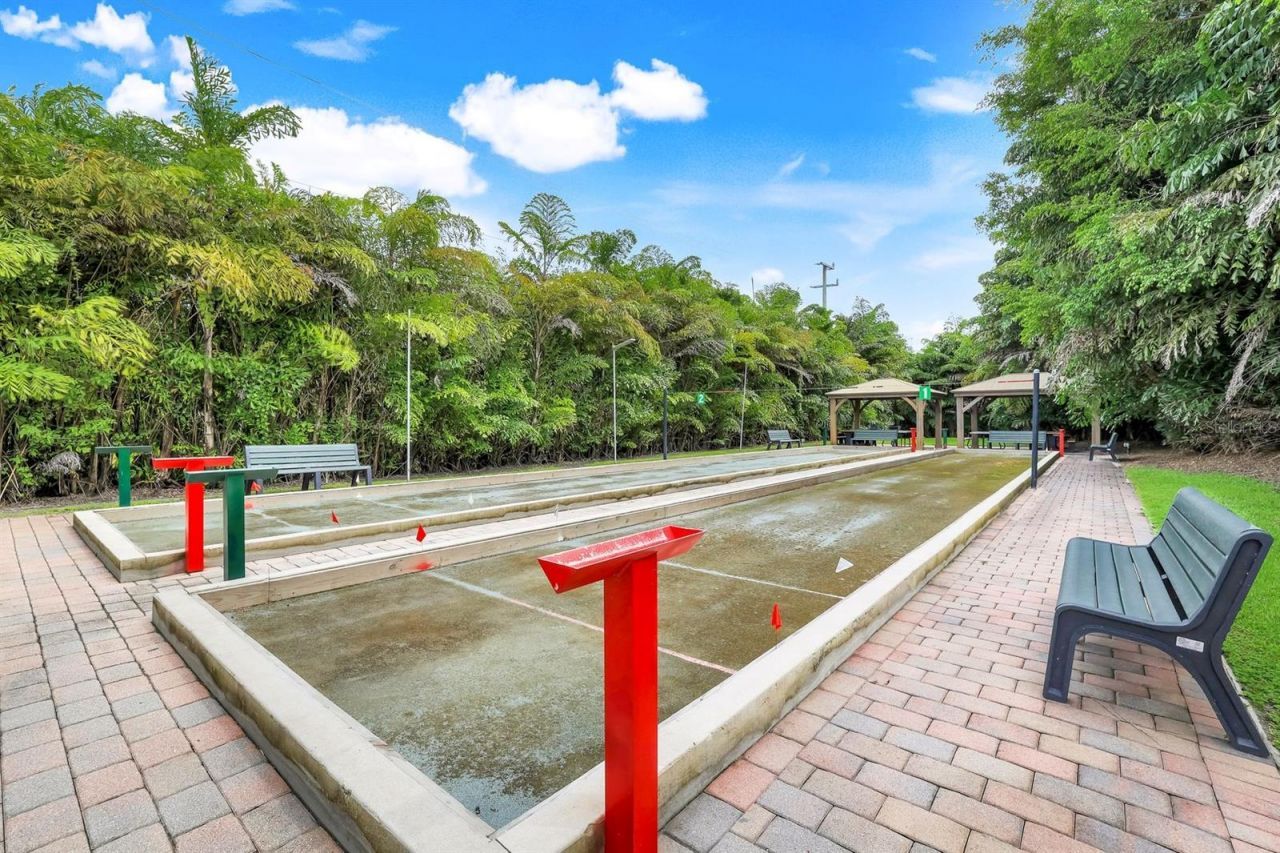 6635 Huntington Lakes Circle, Unit 202, Naples, FL 34119 Photo