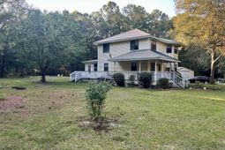 2401 Cannon Road photo 4