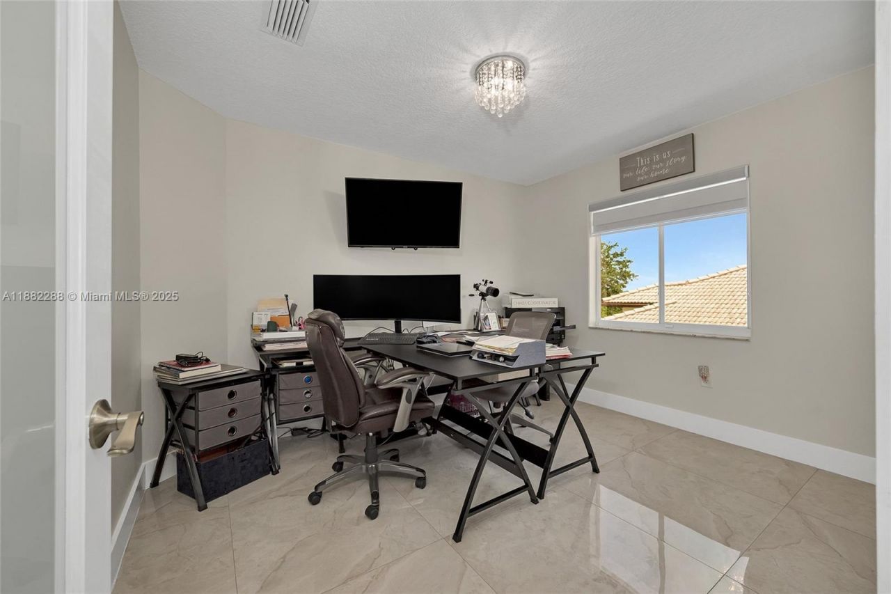 1385 SW 143rd Ct, Miami, FL 33184 Photo