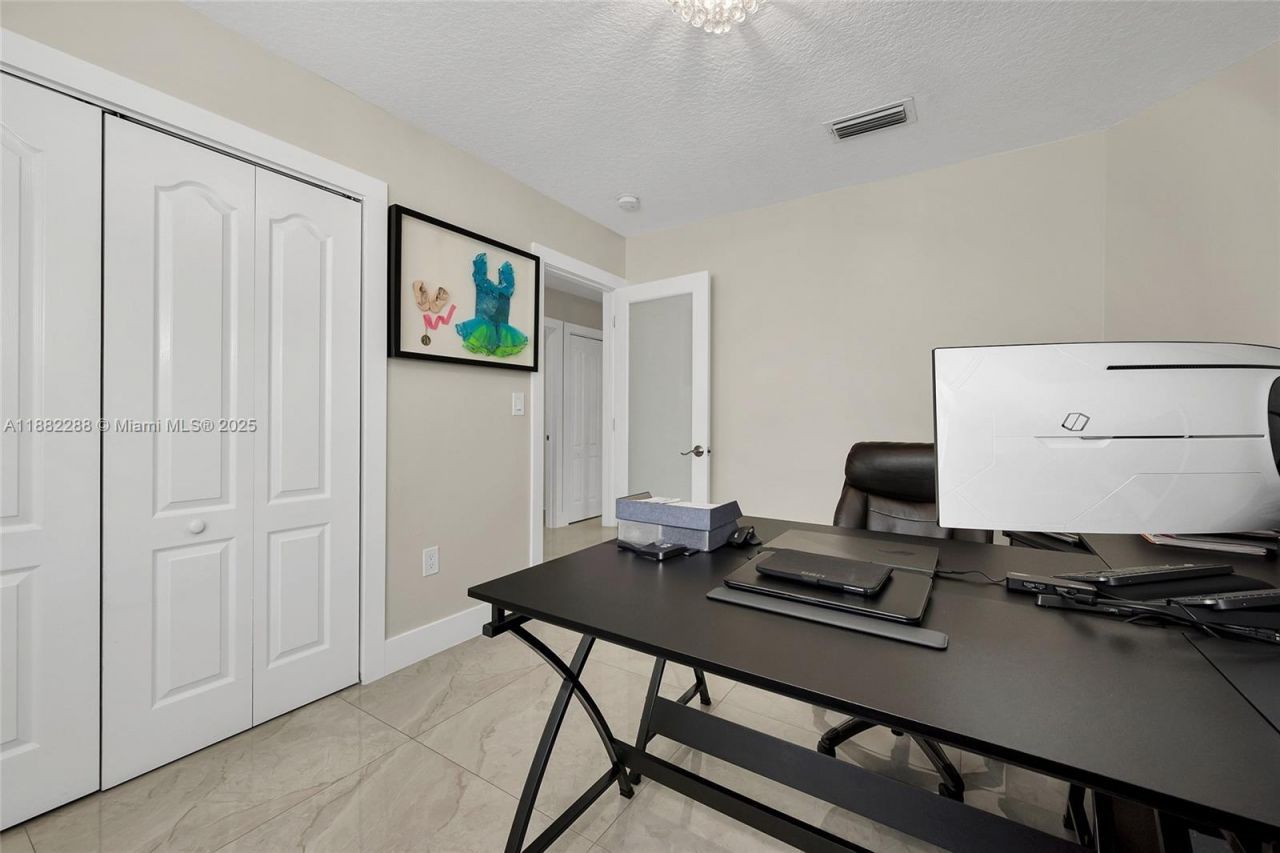 1385 SW 143rd Ct, Miami, FL 33184 Photo