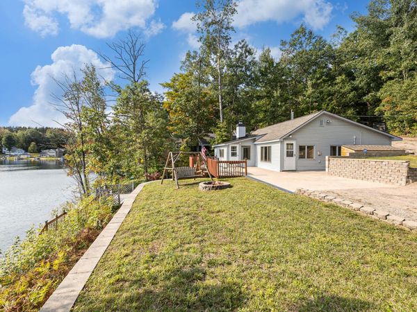 8804 Sunset Trail Road NE, Mancelona, MI 49659