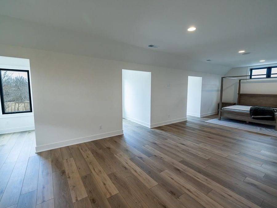 Property Image 77