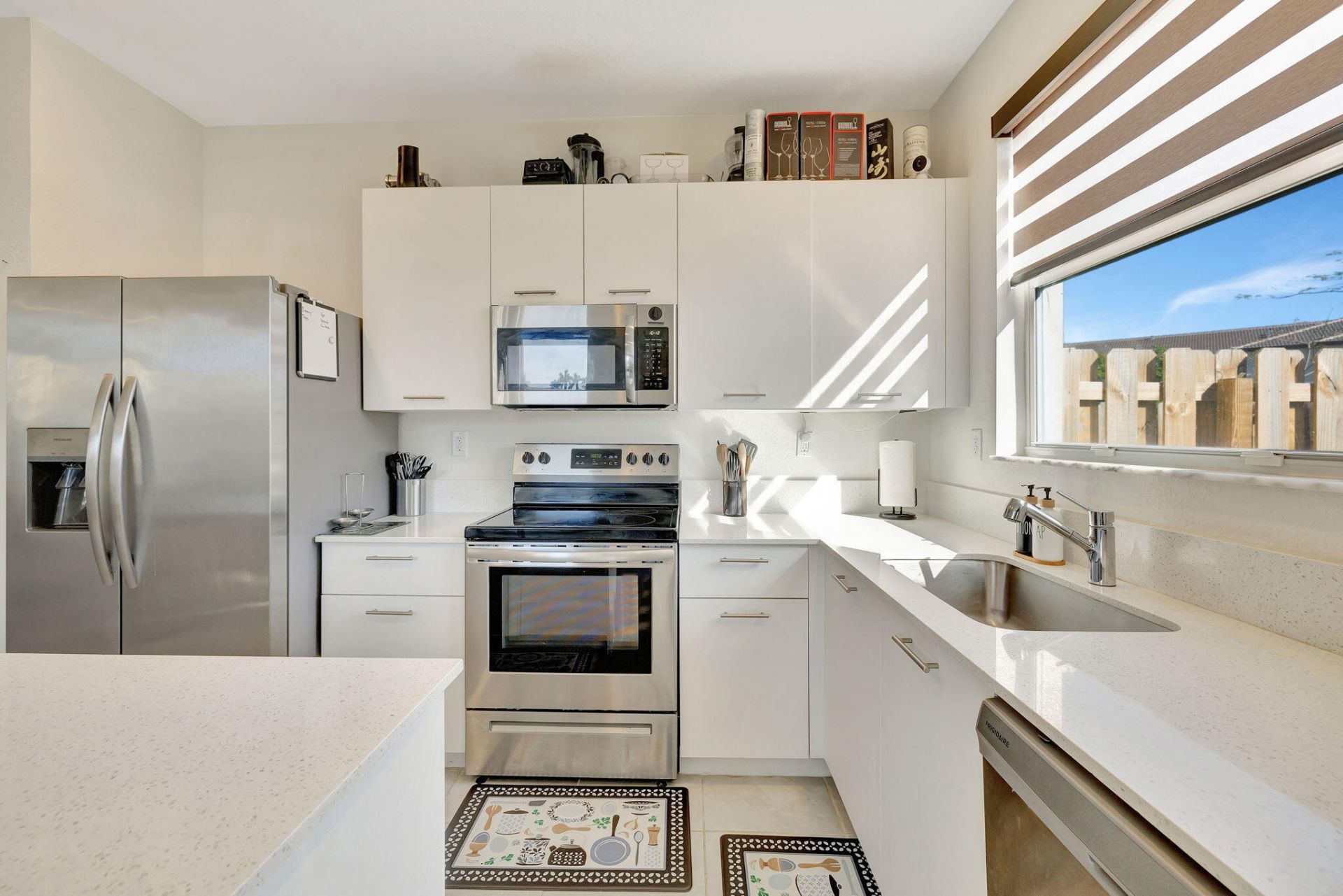 12227 NW 23rd Path, Miami, FL 33167 Photo