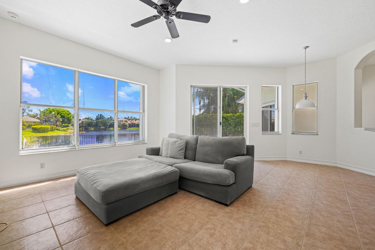 6916 NW 113th Avenue, Parkland, FL 33076 Photo