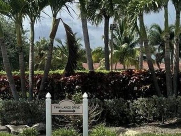 9984 Twin Lakes Drive, Unit 35-G, Coral Springs, FL 33071