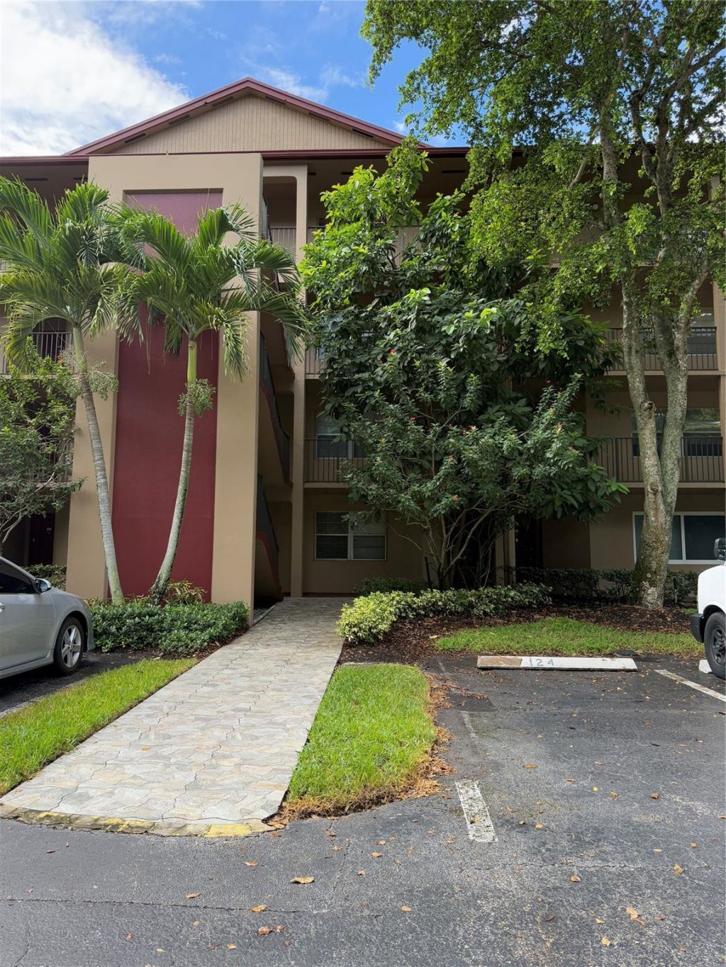 12850 SW 4th Court, Unit 203I, Pembroke Pines, FL 33027 Photo
