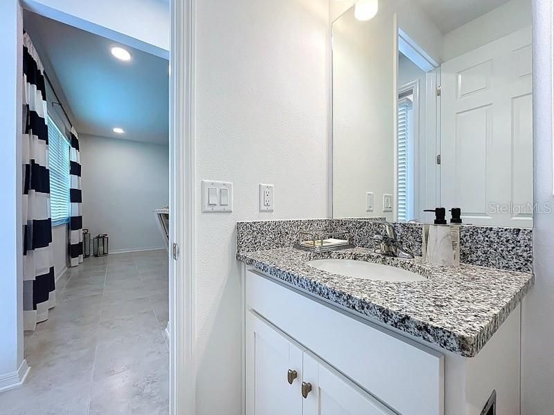 2450 Sunny Pebble Loop, Zephyrhills, FL 33540 Photo