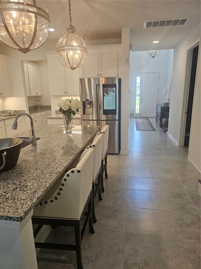 2450 Sunny Pebble Loop, Zephyrhills, FL 33540 Photo