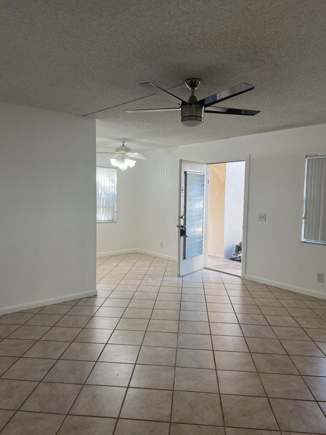 886 Flanders S, Delray Beach, FL 33484 Photo