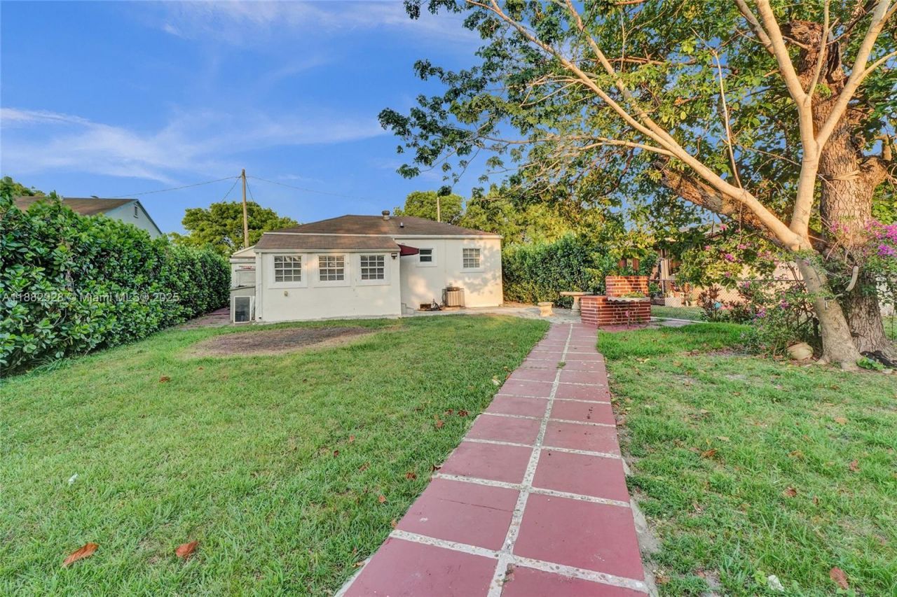 4718 NW 15th Ave, Miami, FL 33142 Photo