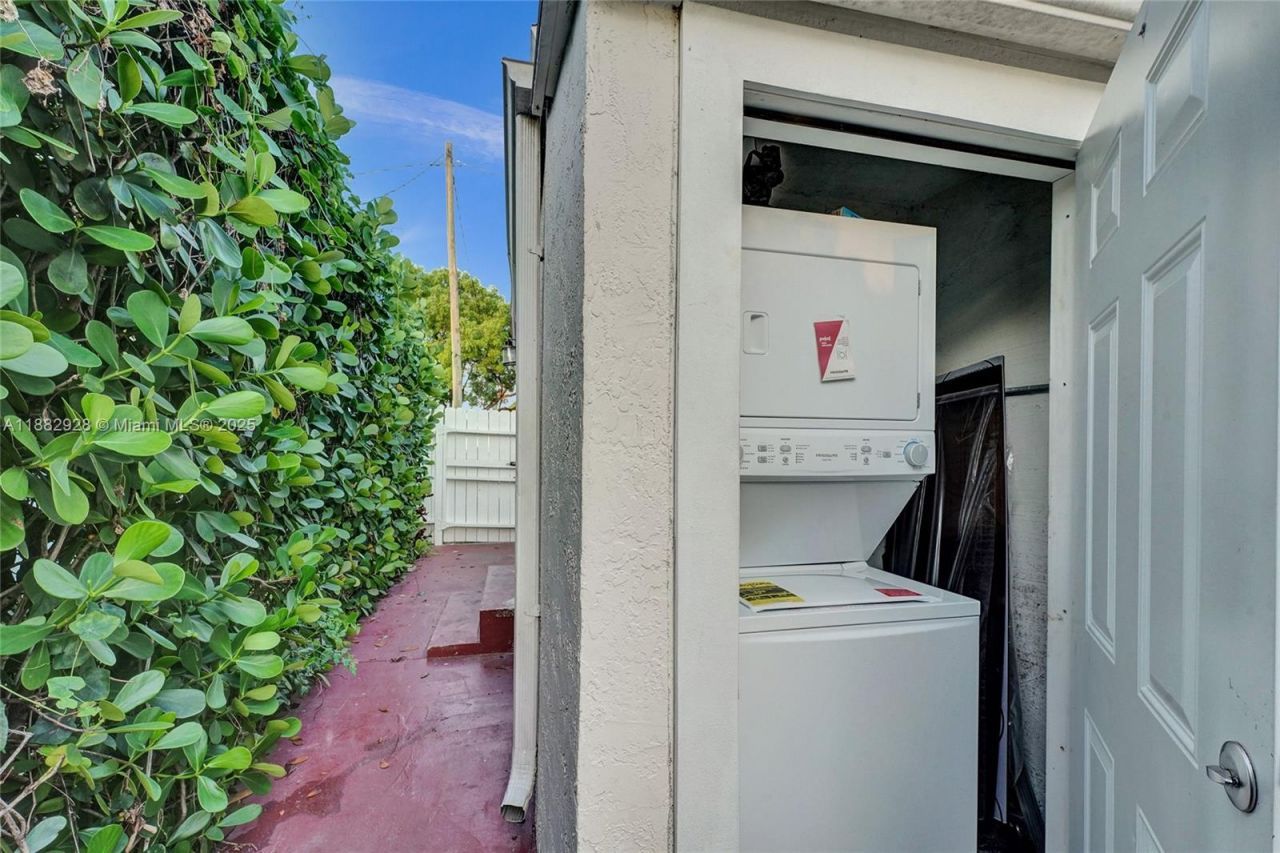 4718 NW 15th Ave, Miami, FL 33142 Photo