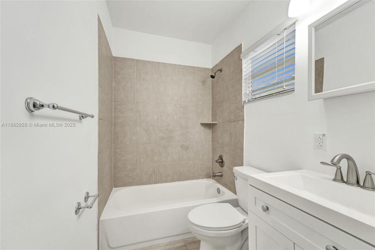 4718 NW 15th Ave, Miami, FL 33142 Photo