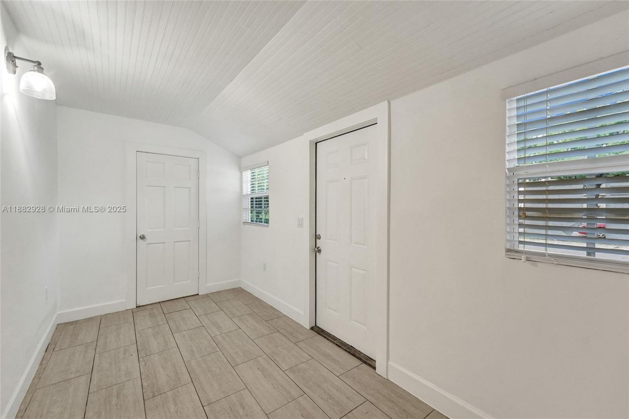 4718 NW 15th Ave, Miami, FL 33142 Photo