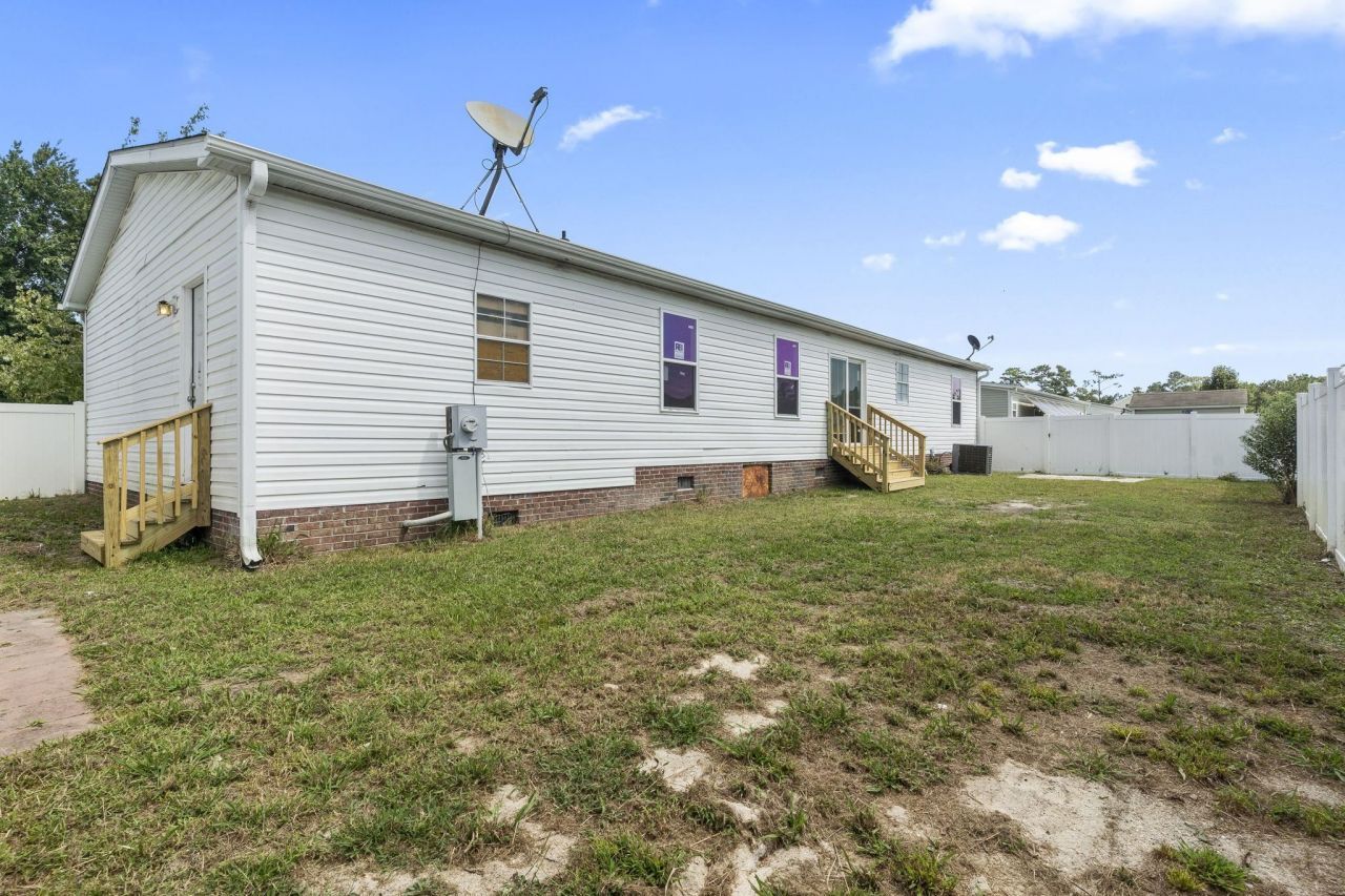 1062 Weslin Creek Dr. Photo 34