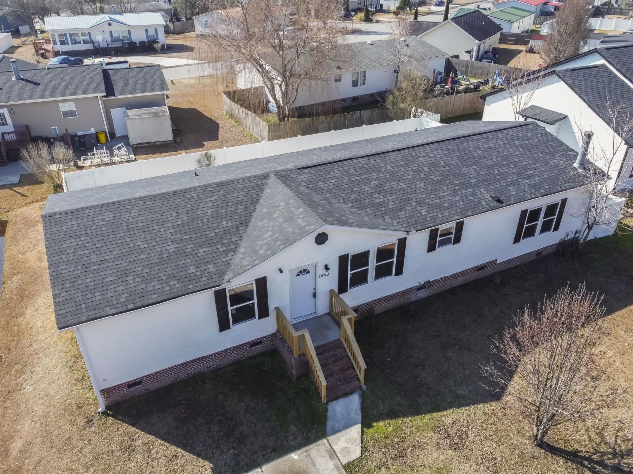 1062 Weslin Creek Dr. Photo 42