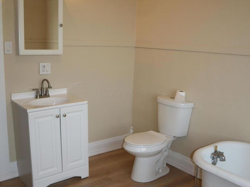 2922 Good Hope New Holland Road SE, New Holland, OH 43145 Photo 7