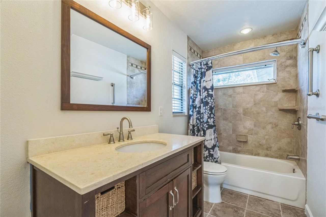 2204 78th Street W, Bradenton, FL 34209 Photo