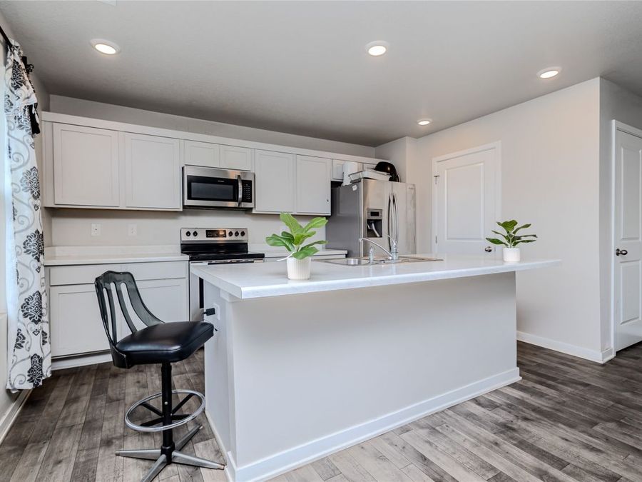 Property Image 6
