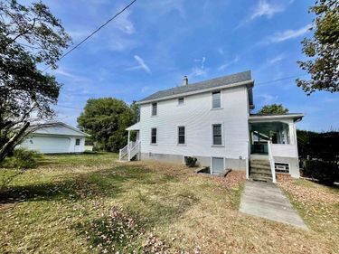 67 Gibson Avenue, Masontown, WV 26542