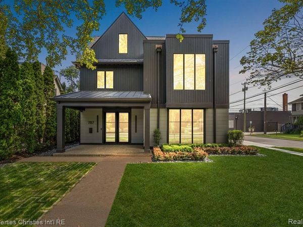 787 Ann Street, Birmingham, MI 48009