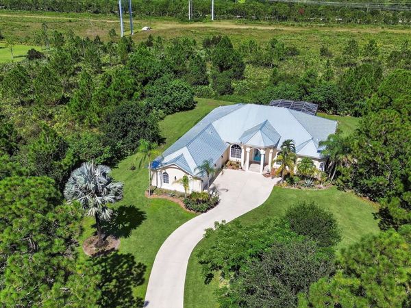 7820 SW Saddlebrook Drive, Port Saint Lucie, FL 34986