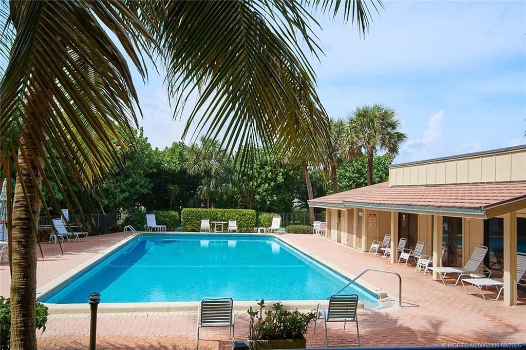 10310 S Ocean Drive, Unit 108, Jensen Beach, FL 34957 Photo