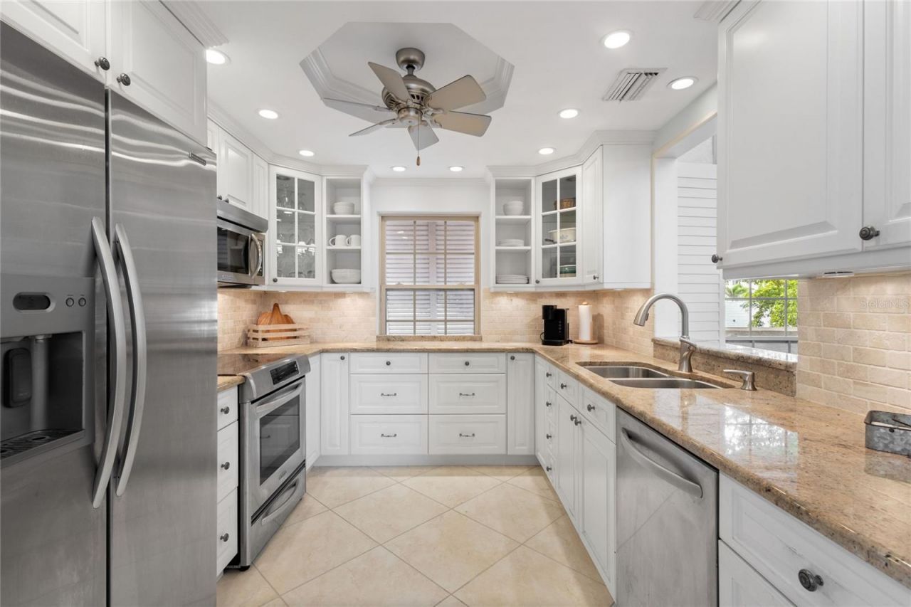 1161 Coquille Street, Unit 206, Sarasota, FL 34242 Photo