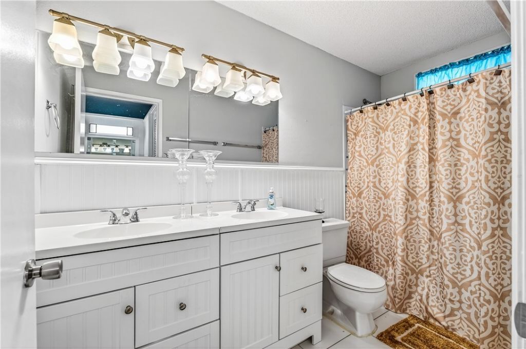 1310 NE 14th Court, Unit K-19, Jensen Beach, FL 34957 Photo