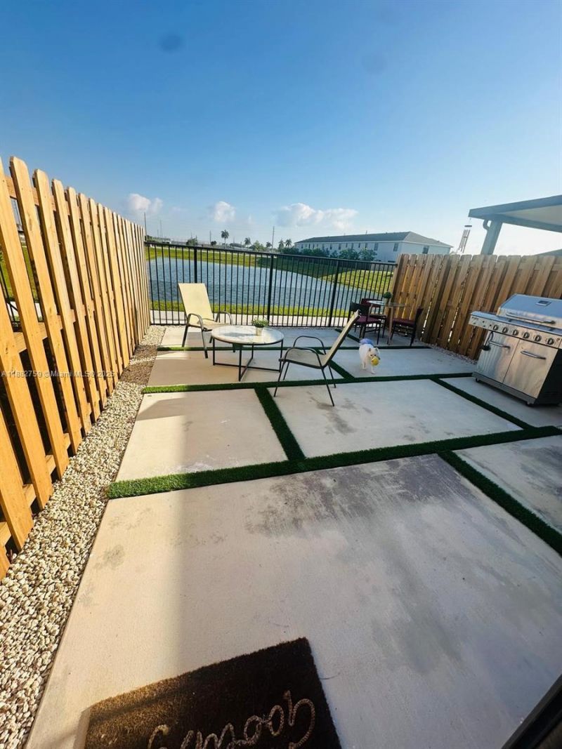 437 NE 13th St, Unit NA, Florida City, FL 33034 Photo