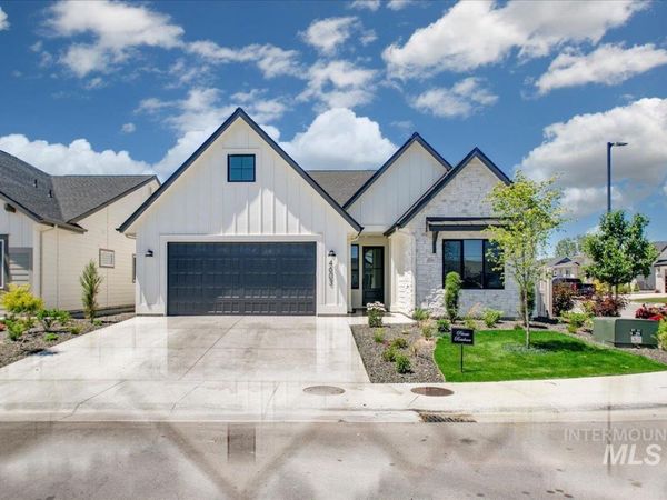 4603 S Hennessy Ave, Meridian, ID 83642