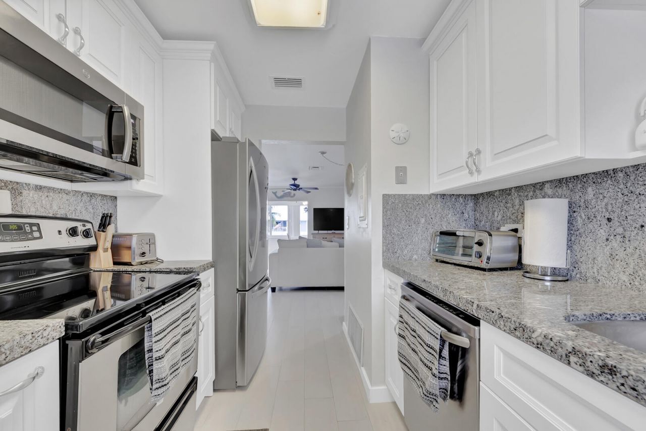 308 Sombrero Beach Road, Unit 1 & 3, Marathon, FL 33050 Photo