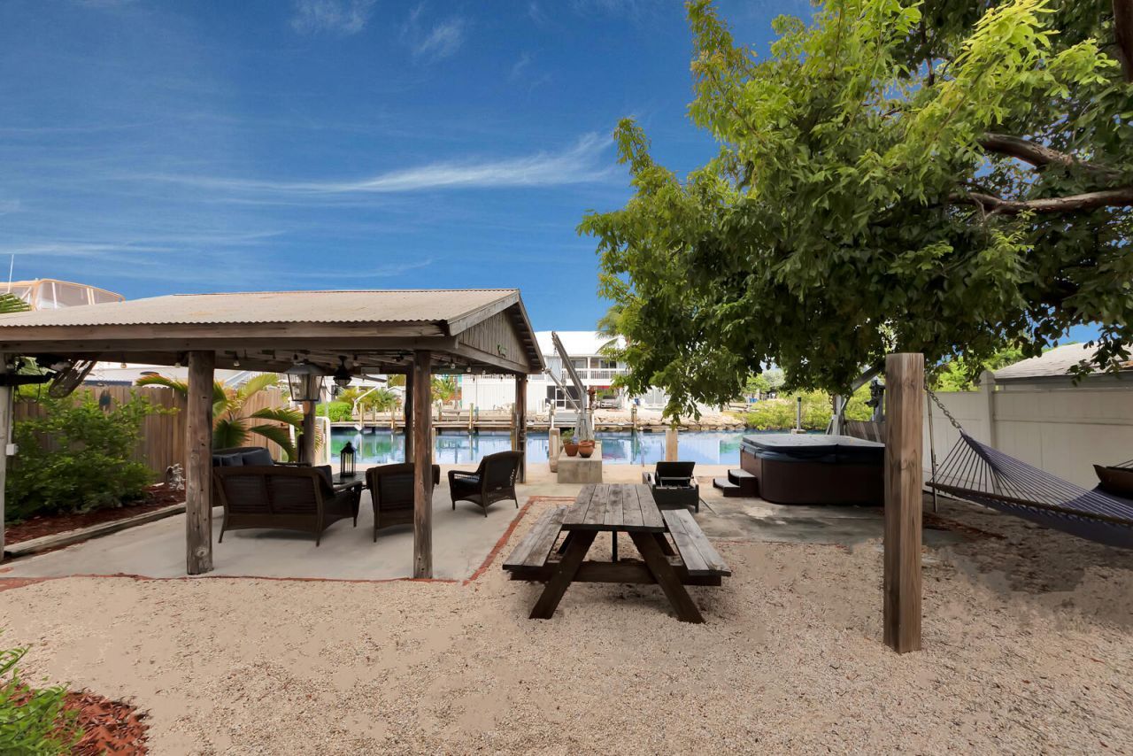 308 Sombrero Beach Road, Unit 1 & 3, Marathon, FL 33050 Photo