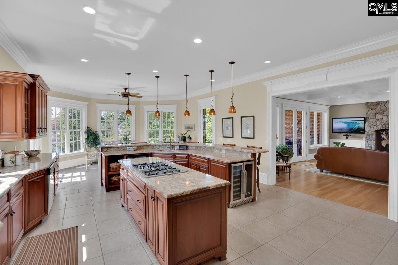 404 Jasmine Key Lane Photo 12