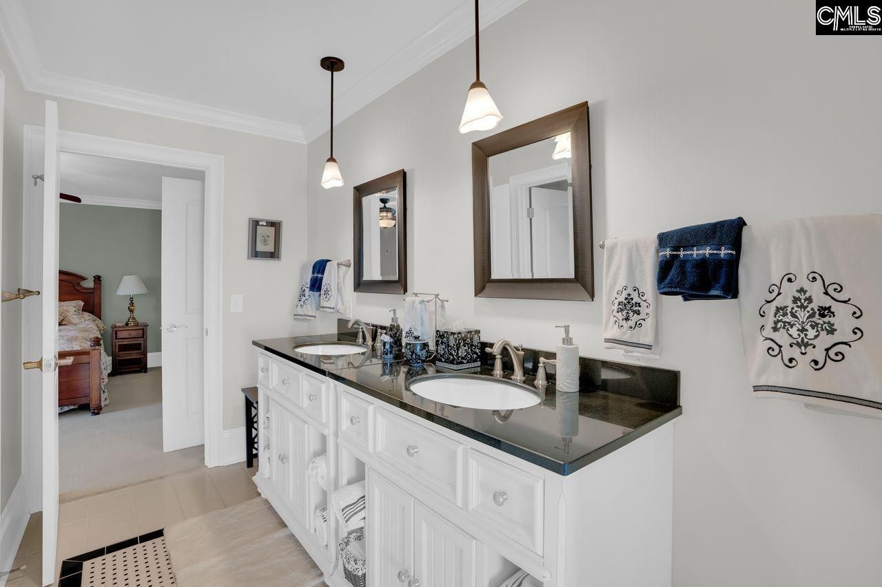 404 Jasmine Key Lane Photo 27