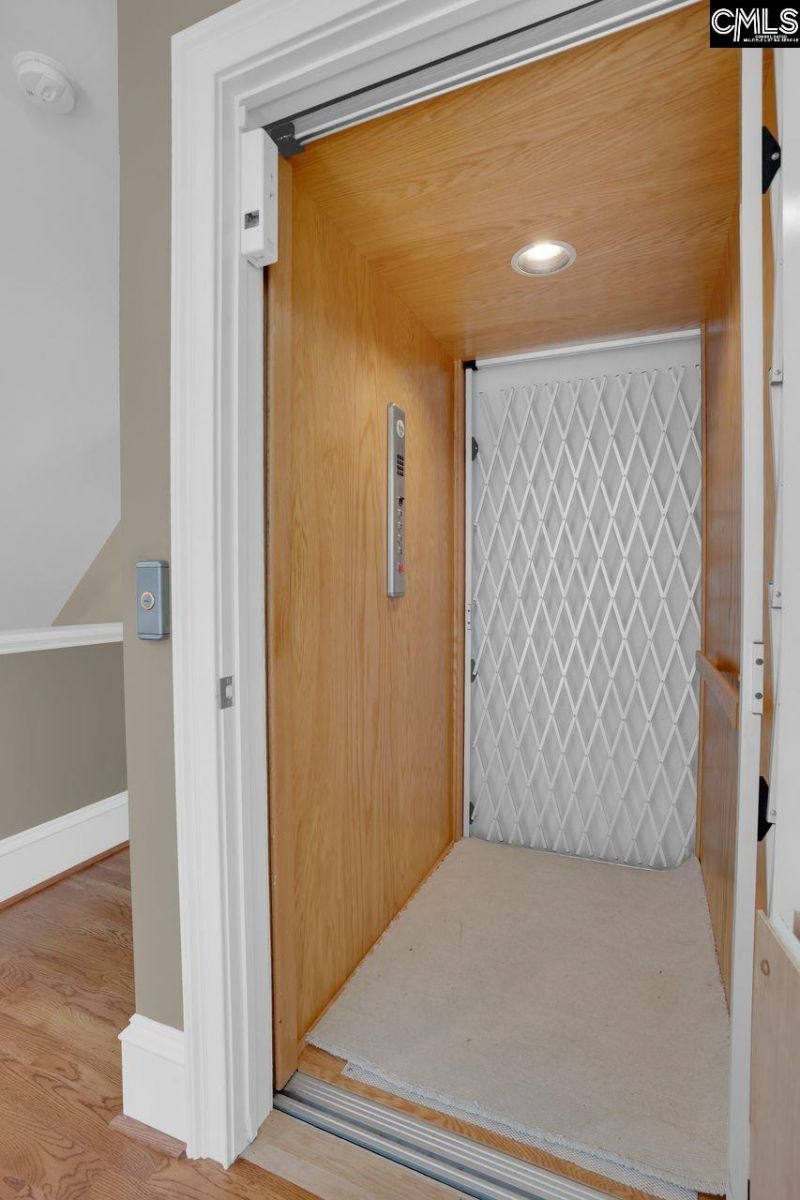 404 Jasmine Key Lane Photo 31