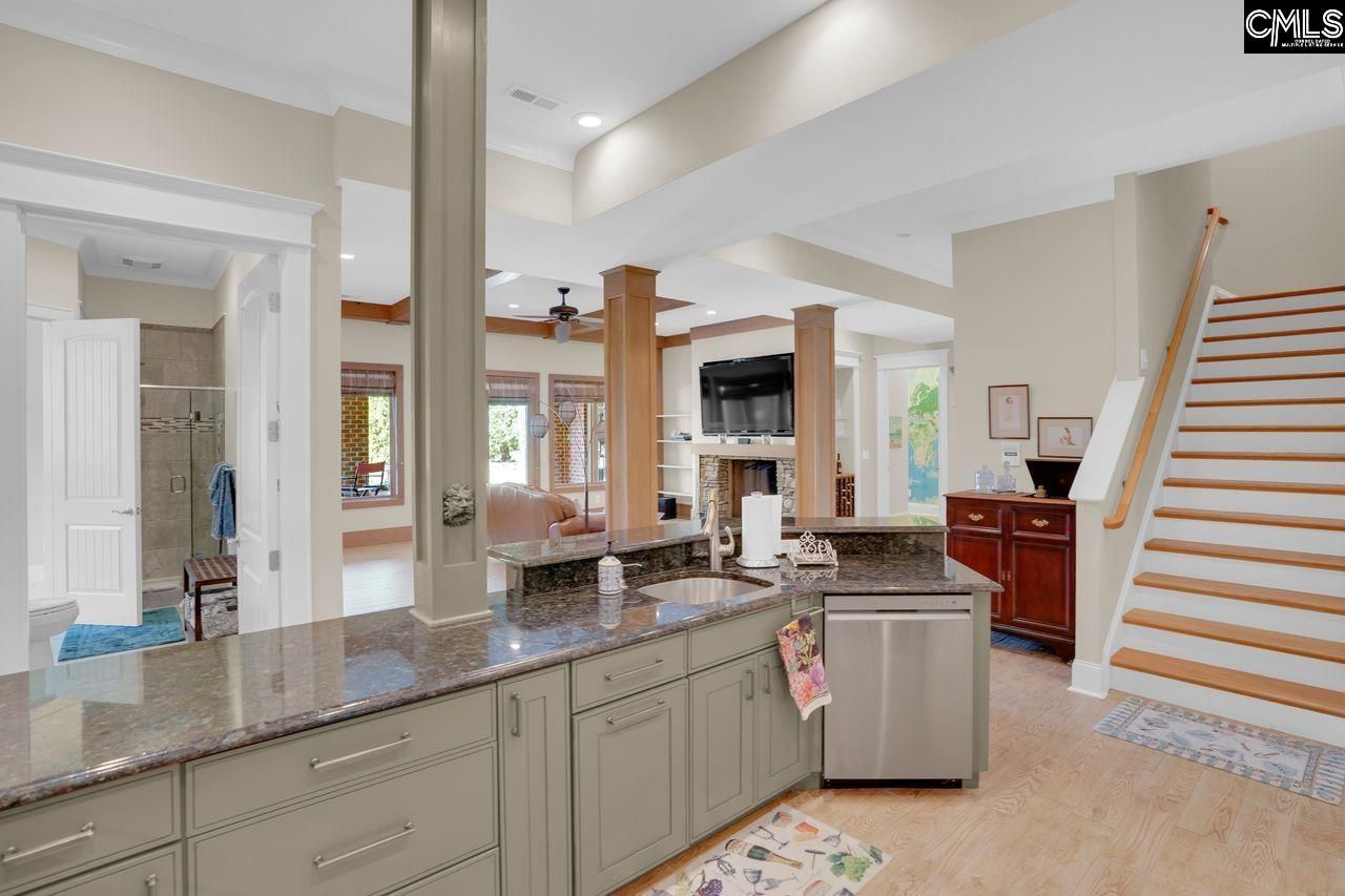 404 Jasmine Key Lane Photo 36