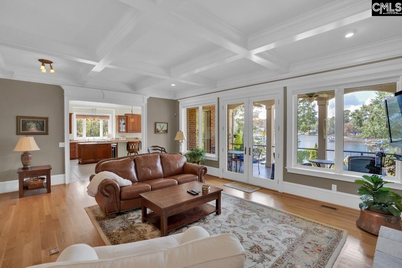 404 Jasmine Key Lane Photo 9