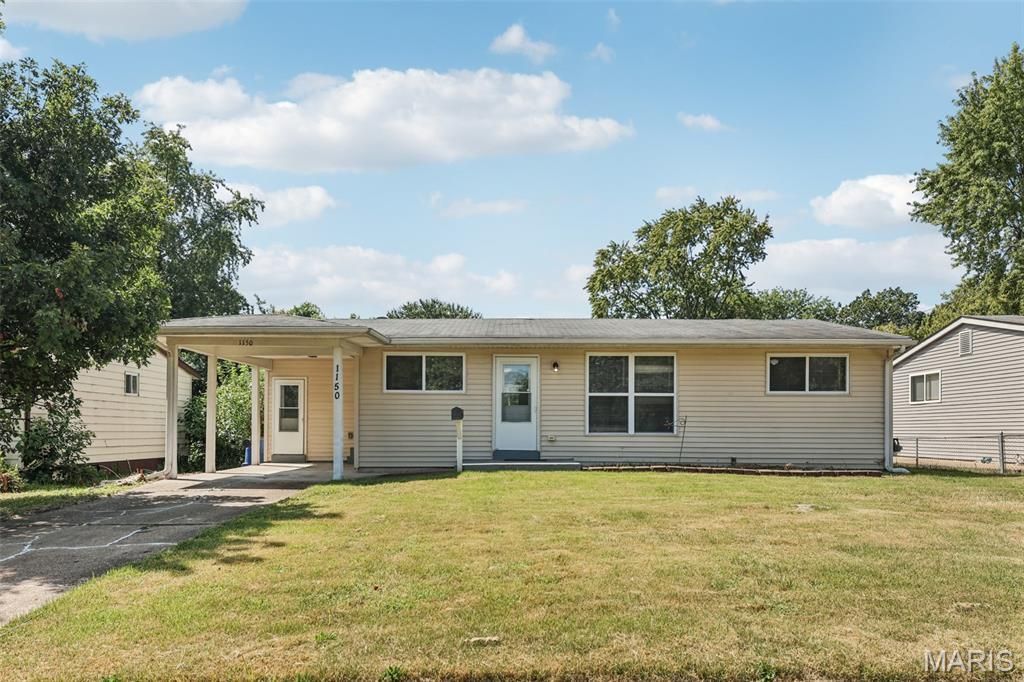 1150 Verlene Drive, Florissant, MO 63031 Main Photo