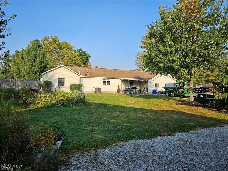 11855 Avon Belden Road, Grafton, OH 44044 Photo 4
