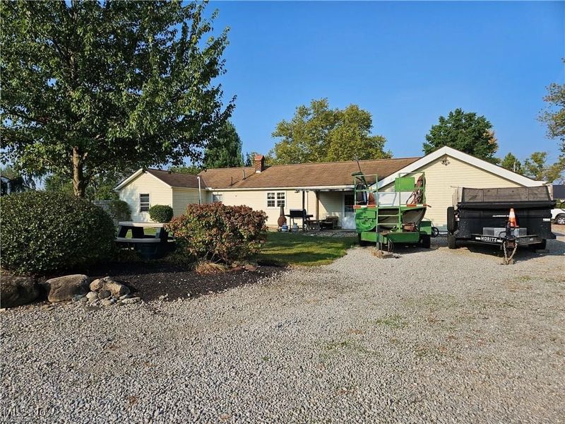 11855 Avon Belden Road, Grafton, OH 44044 Photo 5