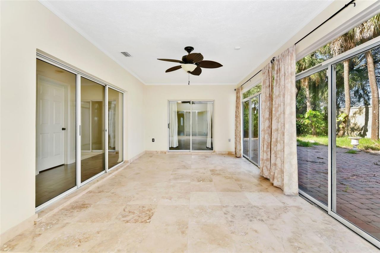 5925 Chesapeake Park, Unit 54, Orlando, FL 32819 Photo
