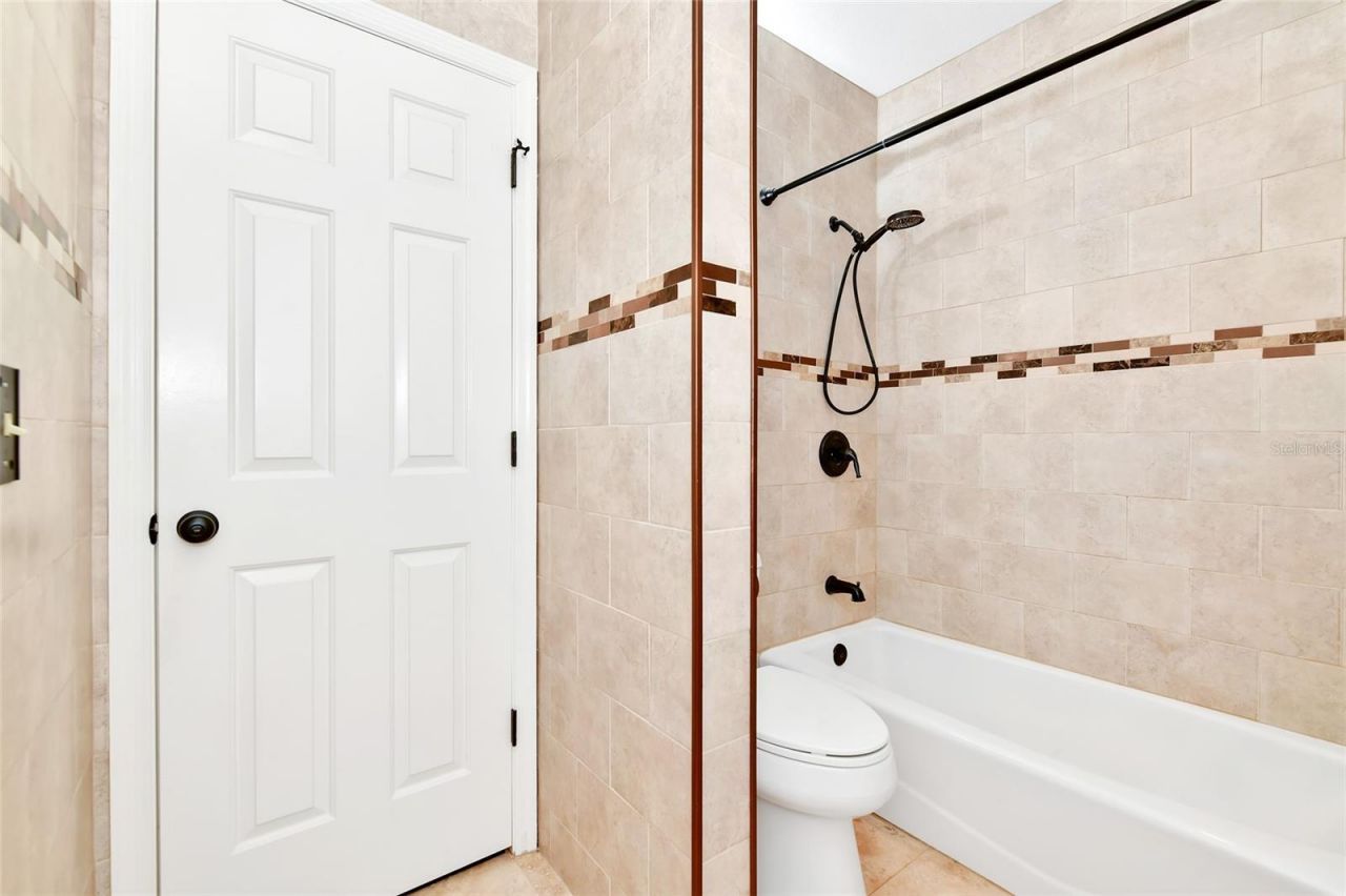5925 Chesapeake Park, Unit 54, Orlando, FL 32819 Photo