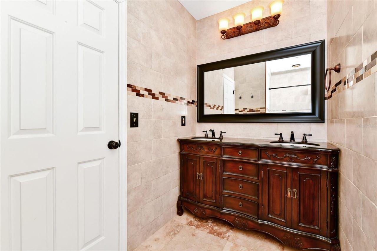 5925 Chesapeake Park, Unit 54, Orlando, FL 32819 Photo
