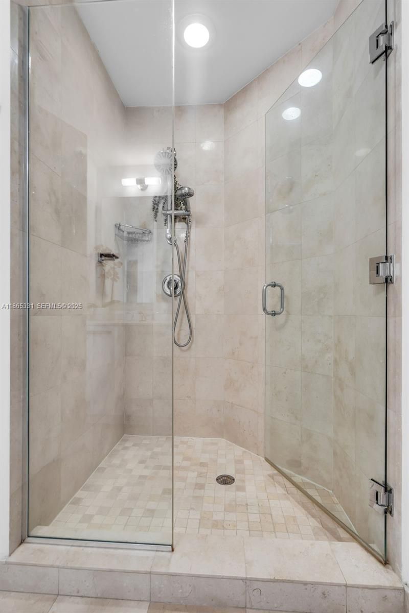 1060 Brickell Ave, Unit 3601, Miami, FL 33131 Photo