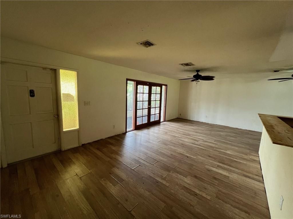 302 Greenwood Ave, Lehigh Acres, FL 33936 Photo